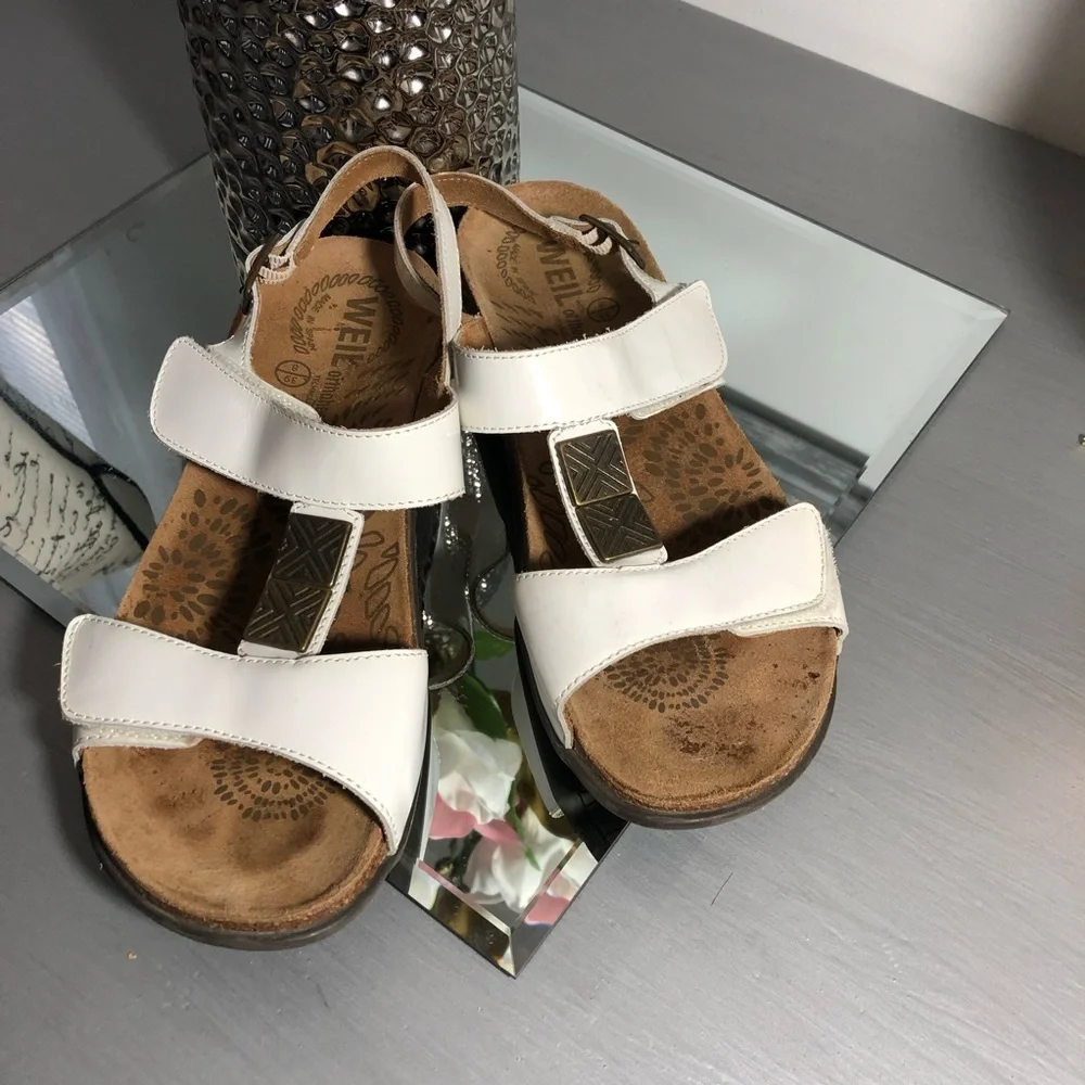 dr.andrew Weil Orthoheel Leather Sandals |